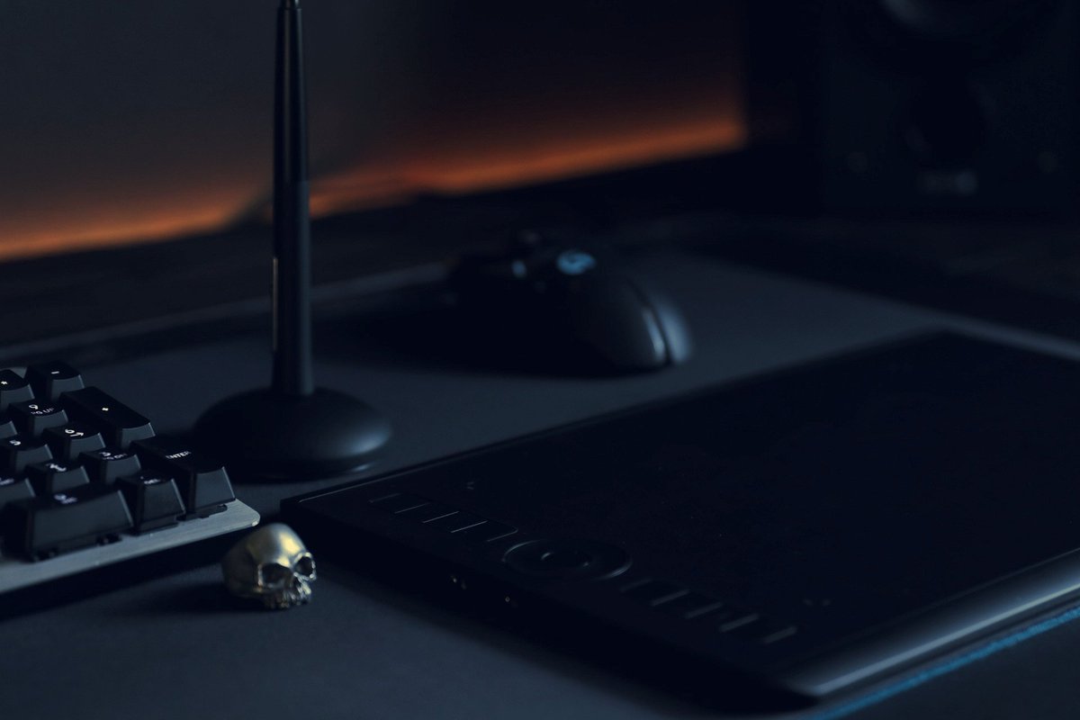 weapons of choice in the online war that is.... graphic design! monkaS