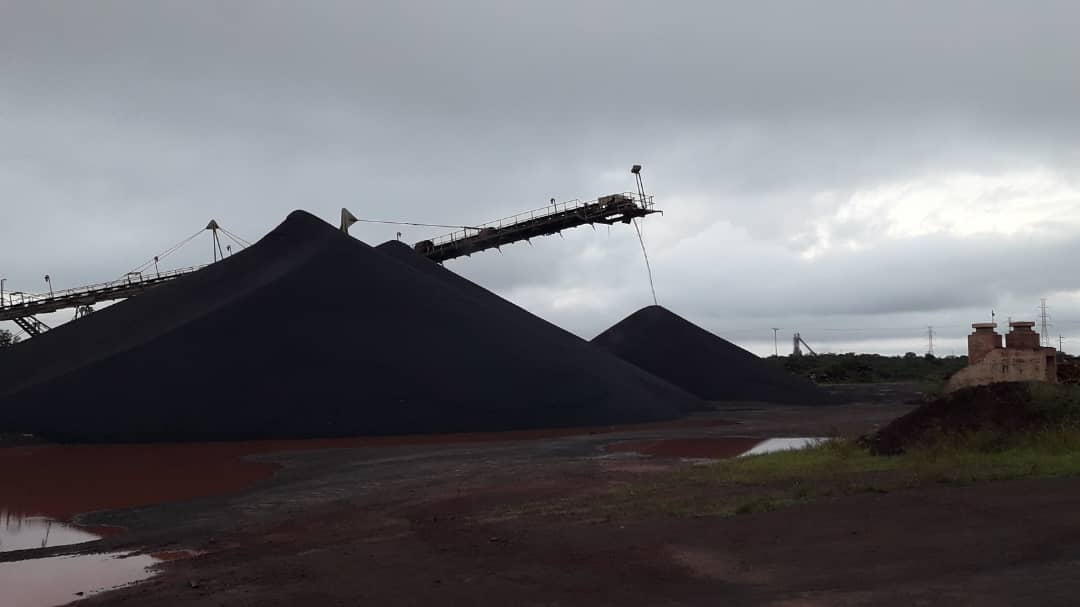 Ferrominera_CVG's tweet photo. #FMOALDIA II Gracias al empeño de la Clase Trabajadora del hierro, la Planta de Pellas logró producir 60 mil toneladas en un mes @NicolasMaduro⁣ @Tareckpsuv⁣ @cvg_oficial⁣ @AbelJimenez123 #Mesproductivo #Ferromineroscomprometidos
⁣ https://t.co/OTRjrX2VZS