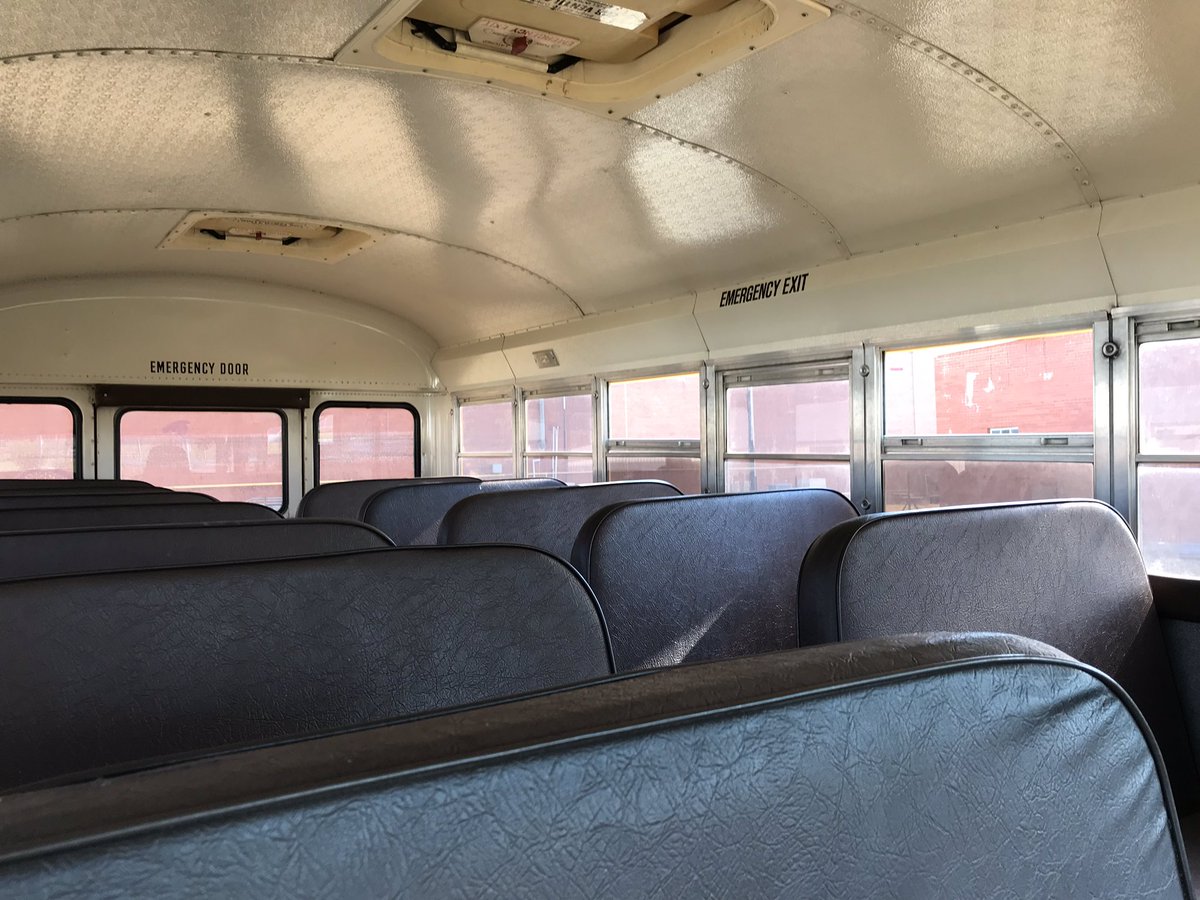 UTSurplus's tweet photo. The wheels on this bus go round and round! π You can buy it through our Online Auction! BIDβ‘οΈ https://t.co/vR15QkvjxM #UsedBus #AuctionVehicles #UTAustin #HookEm π€ https://t.co/rHcoeIX1Ho