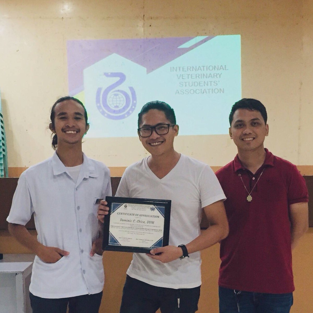 IVSA_Bicol's tweet photo. The IVSA fam would like to thank our IVSA Member slash Newly  licensed Veterinary Doctor 
Dr. Renic Chica for sharing his testimonials to our participants! https://t.co/WF1MGNvUV4