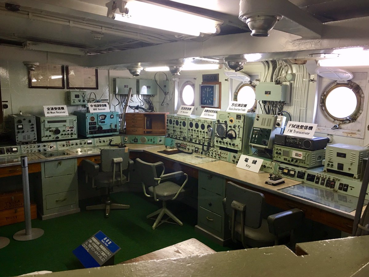 nomade-geek tweet media