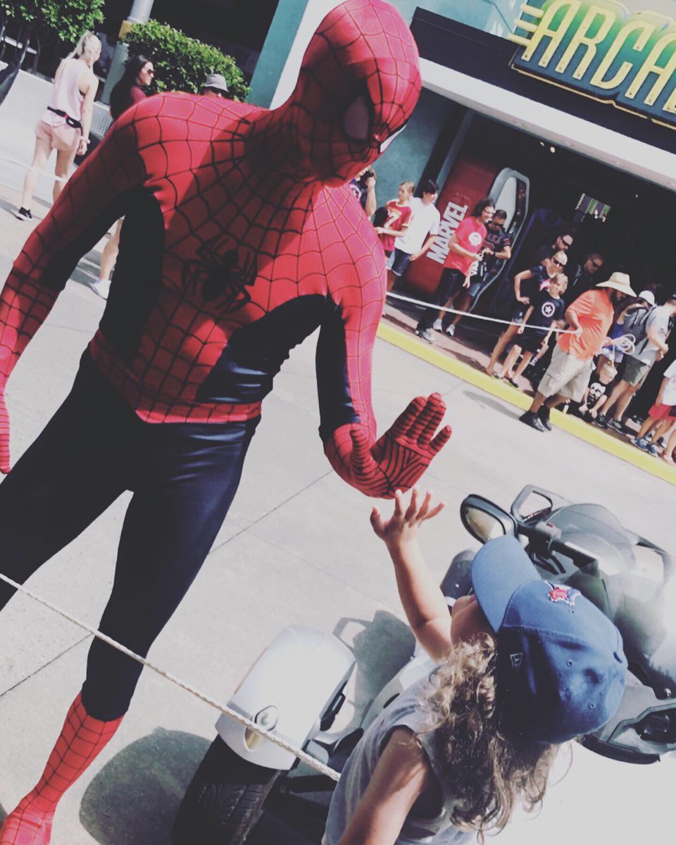 trishstratuscom's tweet image. Best vacation EVER!! We went to not one, not two, but FIVE parks so far!! That’s bananas! We did the #disneyviptours thing with @WDWToday on Sunday at @WaltDisneyWorld and hit all 3 parks. Then yesterday we went to @UniversalOrland and did both parks! So👏🏼 Much👏🏼 Fun👏🏼