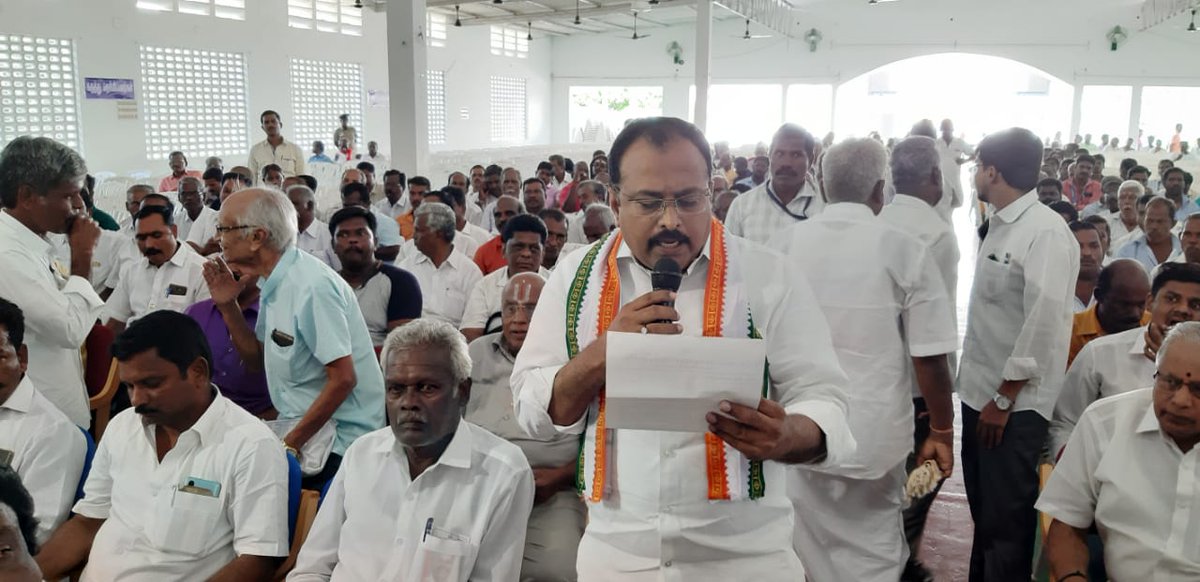 ZuZupeeee's tweet photo. @TNCCMinority Chairman Dr @JAslamBasha Ji Submitted   Memorandum  regarding  bifurcation  of  Vellore district  and  location  of  the New Tirupattur  District  Collectorate  and  Sub-Collectorate At Vaniyambadi

#TirupatturDistrict #AslamBasha

 https://t.co/h1C9i5mJrW