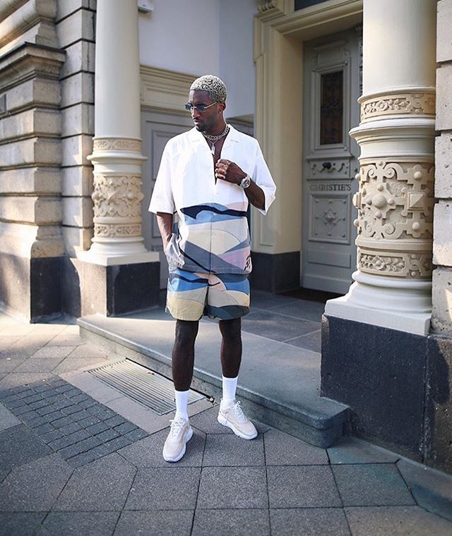 Ton Barbier (@tonbarbier) on Twitter photo Qui a dit que l’été était fini? Via <a href="/pierre/">Pierre Omidyar</a>.laurent
#mtlstyle
.
.
.
.
.
.
#ootd #fashion #fashionphotoshoot #fashionblog #outfitoftheday #outfit #mensfashion #menstyle #menswear #highsnobiety #style #street #streetwear #streetstyle #streetfashion #tonba… ift.tt/349AazM Qui a dit que l’été était fini? Via <a href="/pierre/">Pierre Omidyar</a>.laurent
#mtlstyle
.
.
.
.
.
.
#ootd #fashion #fashionphotoshoot #fashionblog #outfitoftheday #outfit #mensfashion #menstyle #menswear #highsnobiety #style #street #streetwear #streetstyle #streetfashion #tonba… ift.tt/349AazM