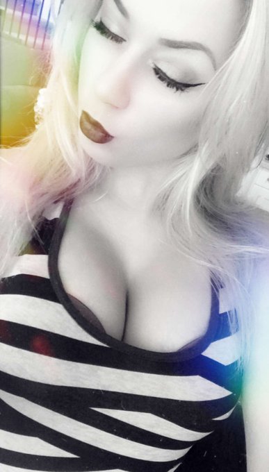 See you guys online #myfreecams today! Around 1pm - 4pm pacific time. #camgirl https://t.co/lhACfBgn<a href="/tag/myfreecams"class="tags">#myfreecams</a><a href="/tag/camgirl"class="tags"><span>#camgirl</span></a>