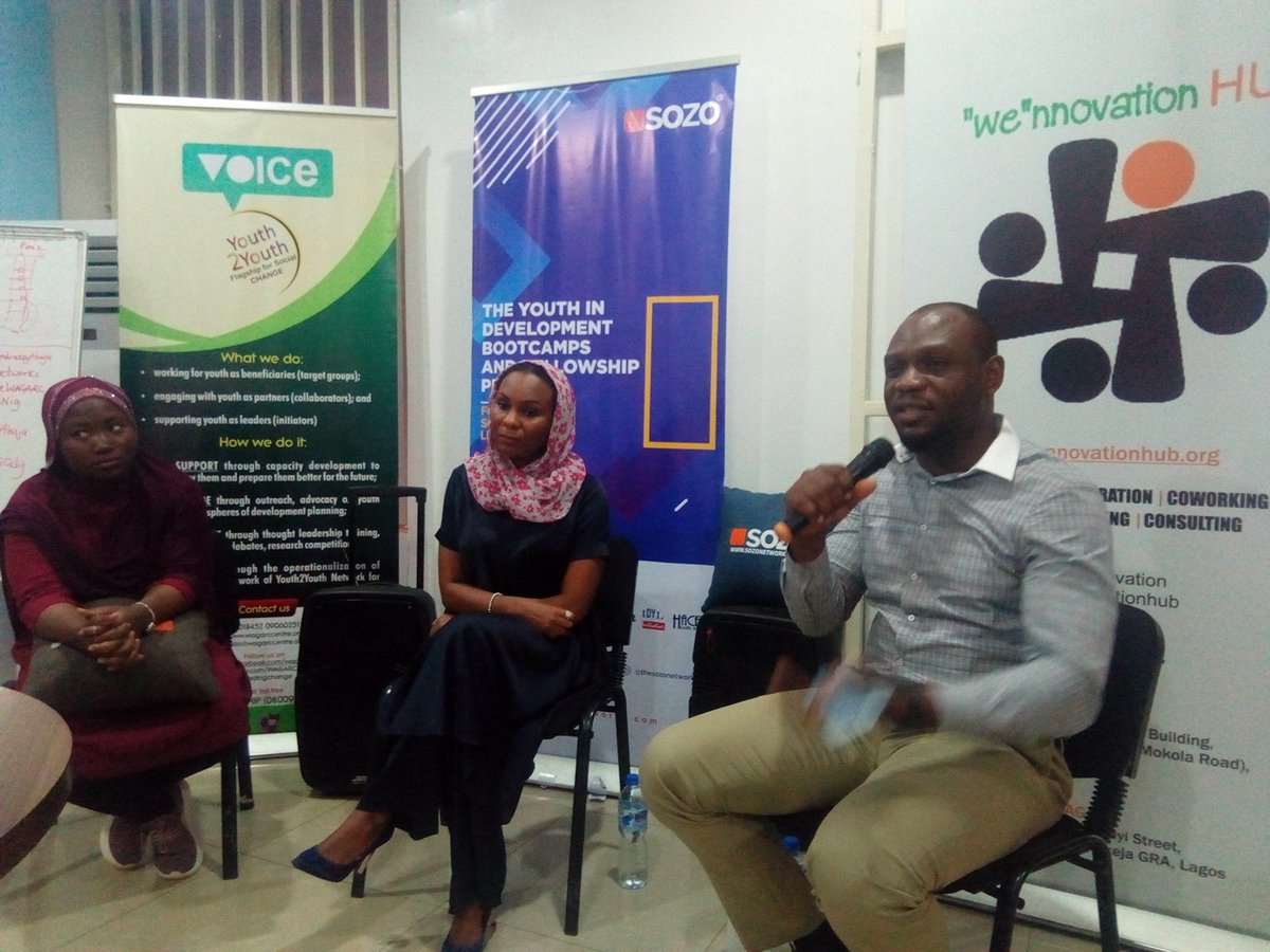 Ovonicely's tweet photo. Youths from 2019 MWF sharing inspiring stories to help other youths as a way of encouraging active citizenship.#YIDBootCamp. #Youths2Youth @USEmbassyAbuja @sozonetworks @WeAreWAGARC @IDYLNig #YIDBootCampAbuja. @YALINetwork @wennovation https://t.co/YWt6rIBrEe