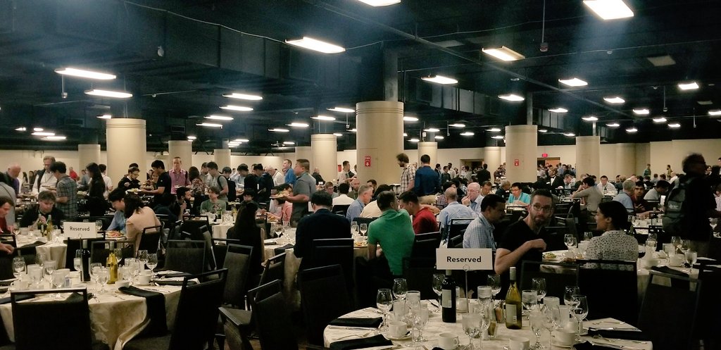 VLDB 2019 tweet media