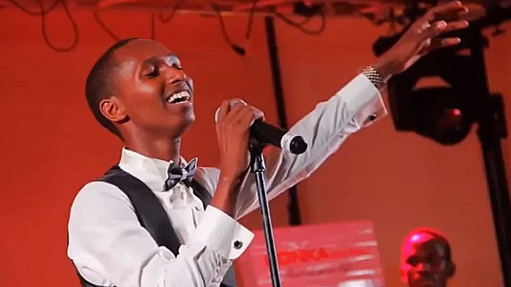 BBCAfrica's tweet photo. "I never thought I would be touring the world to spread the gospel'

@israel_mbonyi tells Focus radio how he's making gospel music, cool 📻:

https://t.co/aNsO34HHEt https://t.co/zLjUf9oIym