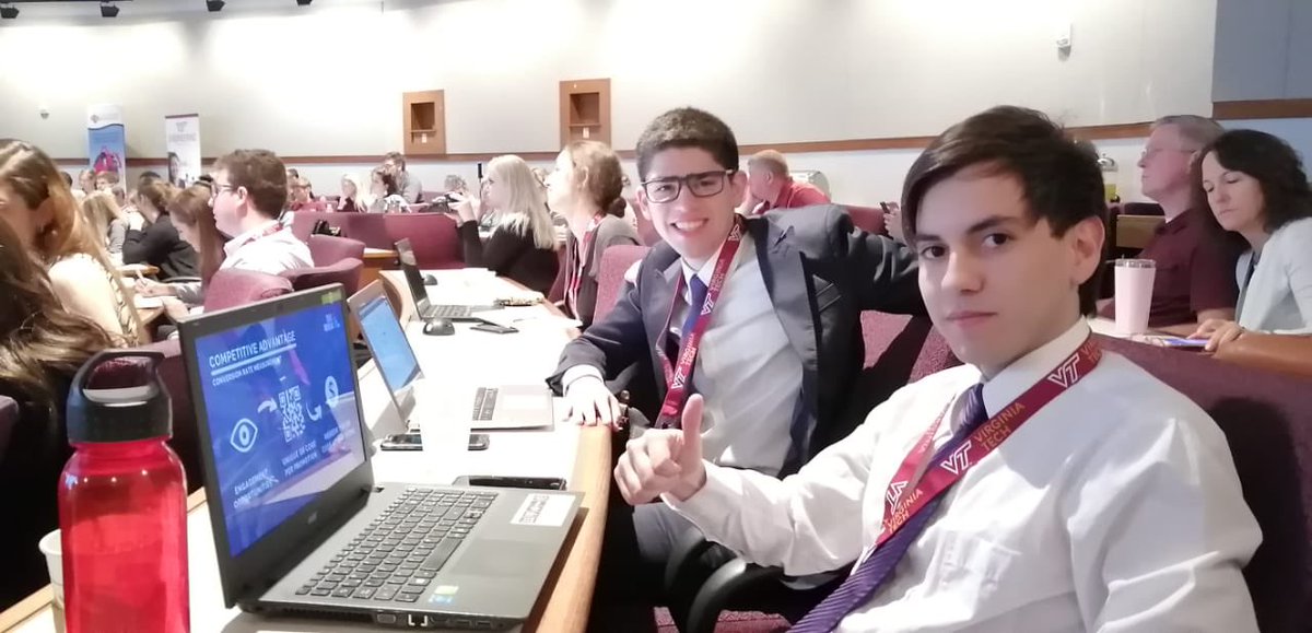 HOY nuestros alumnos de #Ingeniería y #Ciencias <a href="/UAI_CL/">UAI</a> Maximiliano Quilodrán y Angelo Romano, ganadores de #Prototypes 2018 compiten en la final del Global Entrepreneur Challenge concurso de emprendimiento de  #VirginiaTech <a href="/VTKW/">VT Knowledge Works</a> 💪🏻💪🏻🙌🏻