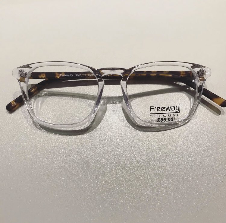 silverthornes50's tweet photo. ๐๐ถDAY FOUR๐ถ๐These frames are from @mirageeyewear and are available with all different-coloured sides! ๐๐ #freewaycolours #mirageeyewear #clearframes #style #newspecs #instaeyes #gorgeousglasses #independentbusiness #independentopticians #salisbury #silverthornesopticians https://t.co/9Es76kgDb0