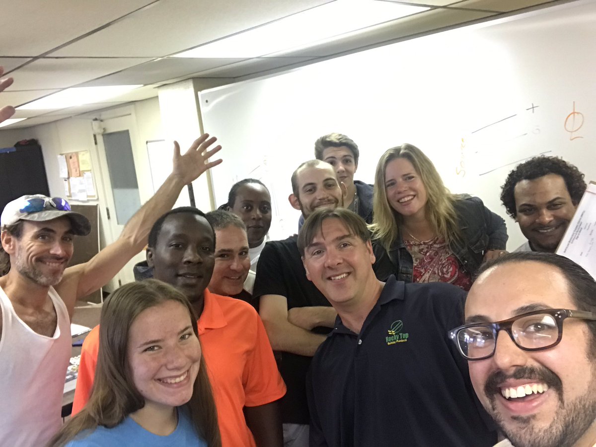 isaiah61project's tweet photo. Once you believe you can achieve, a career pathway is built! IP61 welcomed Jim from Northland today. Some of IP61 enter workforce, some decide for further training! Together we are better! These careers propel you into life! #selfworth #careers https://t.co/FrzmMcEk6K