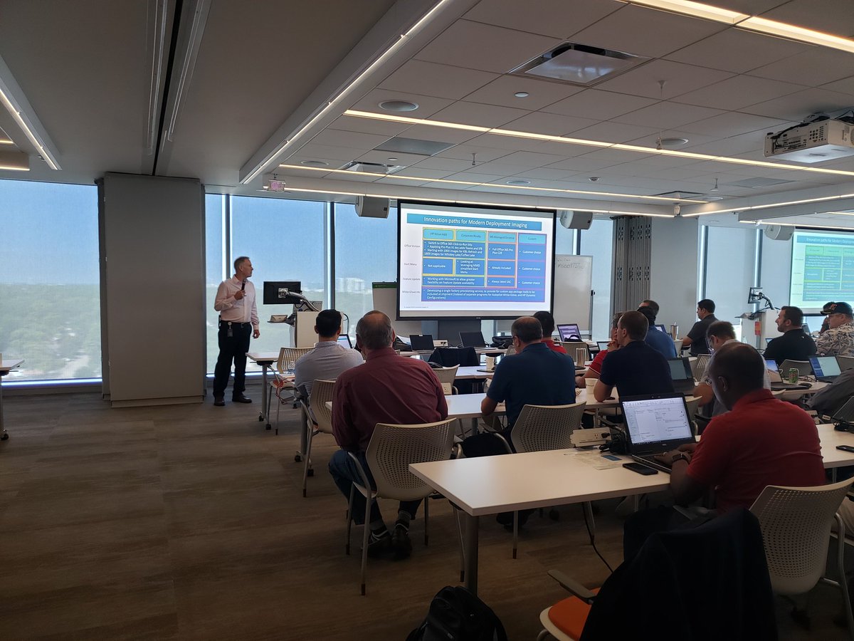 Edgar_Mejia's tweet photo. #HP Jeff discussing HP AutoPilot @ #HASMUG2019 https://t.co/VIzCxq6Tth