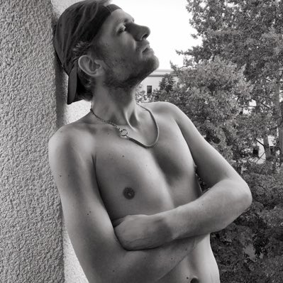 #NeuesProfilbild https://t.co/nyzvbaQhnG<a href="/tag/neuesprofilbild"class="tags">#NeuesProfilbild</a>