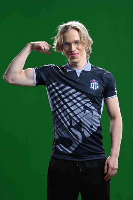 EDJh5yUW4AEmu_X?format=jpg&name=small