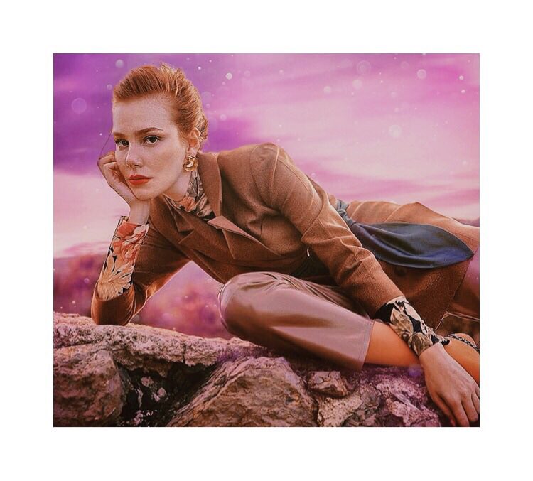Can we just talk about Elçin doing a photoshoot with 70s vibes and vintage outfits in a such beautiful place??! Because i won't get over it any soon  #ElçinSangu