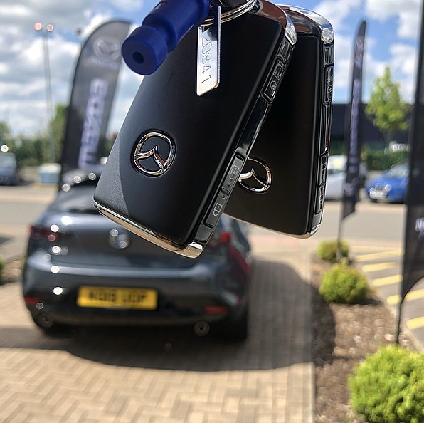 NorthamptonMtrs's tweet image. Which keyfob design do you like best?!

northampton-mazda.co.uk

 #Mazda #MazdaKey #Key #AllNewMazda3 #ANM3 #Old #New