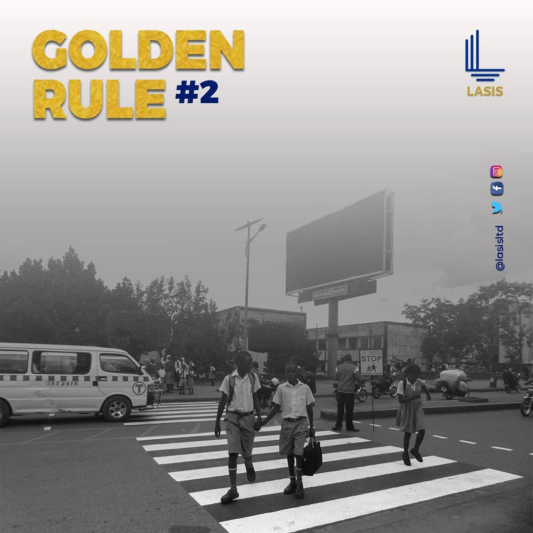 trafficbutter's tweet image. BE ALERT FOR PEOPLE (STUDENTS) ON THE PEDESTRIAN CROSSING. Safe driving and obeying traffic rules are essential when driving. #LASIScares #awareness #safety @legitngnews #Thread  dlvr.it/RC6ZQ5 👈 VIA link