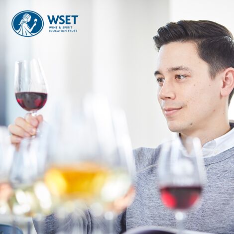 fizzonfoot's tweet photo. Are you a wine lover &amp; want to know more about the inner workings of wine production, what influences flavour, quality &amp; style?

Gain a Level 2 Award from #WSET, the world’s leading provider of wine qualifications!

For more info call 📞 01323 737 271

#Wine #Sussex #WineCourse https://t.co/KRUKpCd5aA