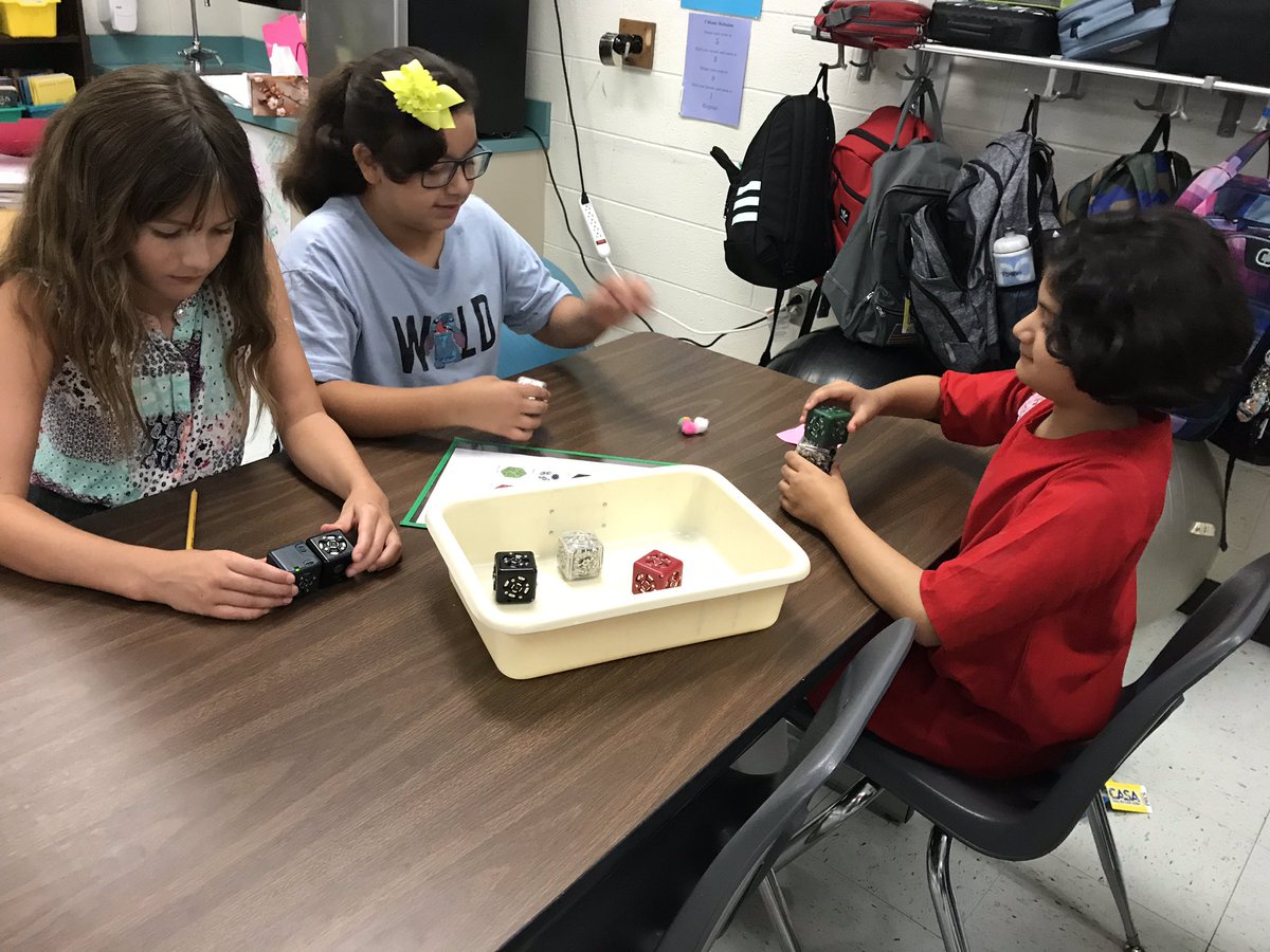 PL launch day <a href="/ASHElementary1/">Ashburn Elementary</a> has been a huge success. Students loved participating in all of the exciting activities! <a href="/walthour240/">Michelle Walthour240</a> #LoudounPL
