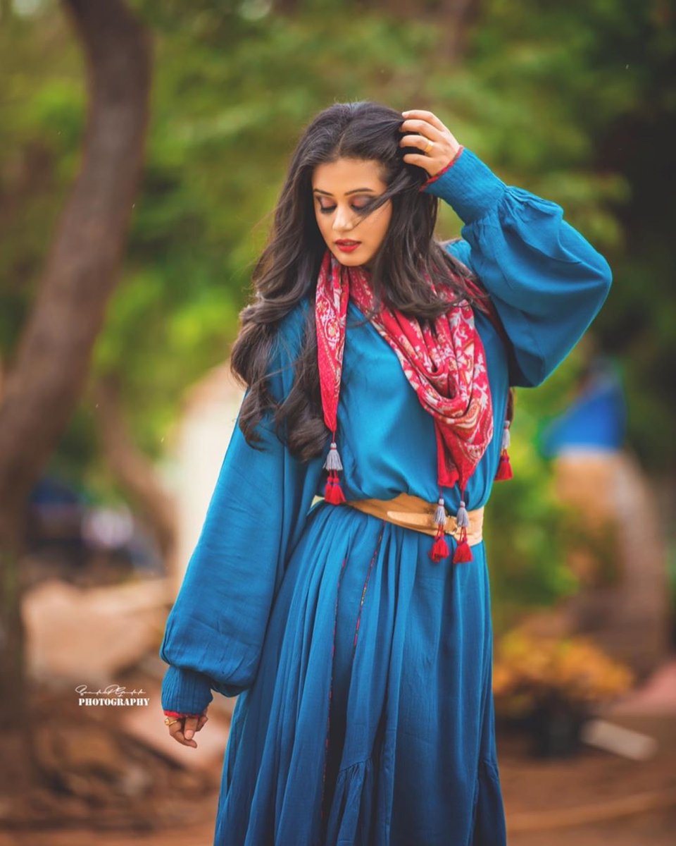 Uff *_* Diva in Royal Blue 😍