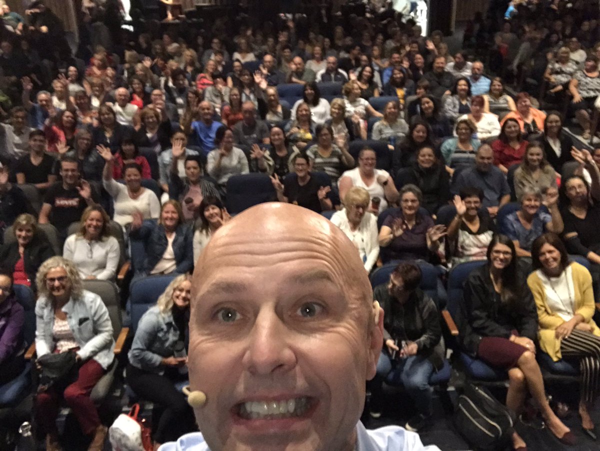 caronluc's tweet photo. Superbe rencontre avec l’ensemble du personnel du DSFNO ce matin.  Merci du fond du cœur pour tout ce que vous faites pour nos jeunes!! https://t.co/KEitUohCGO