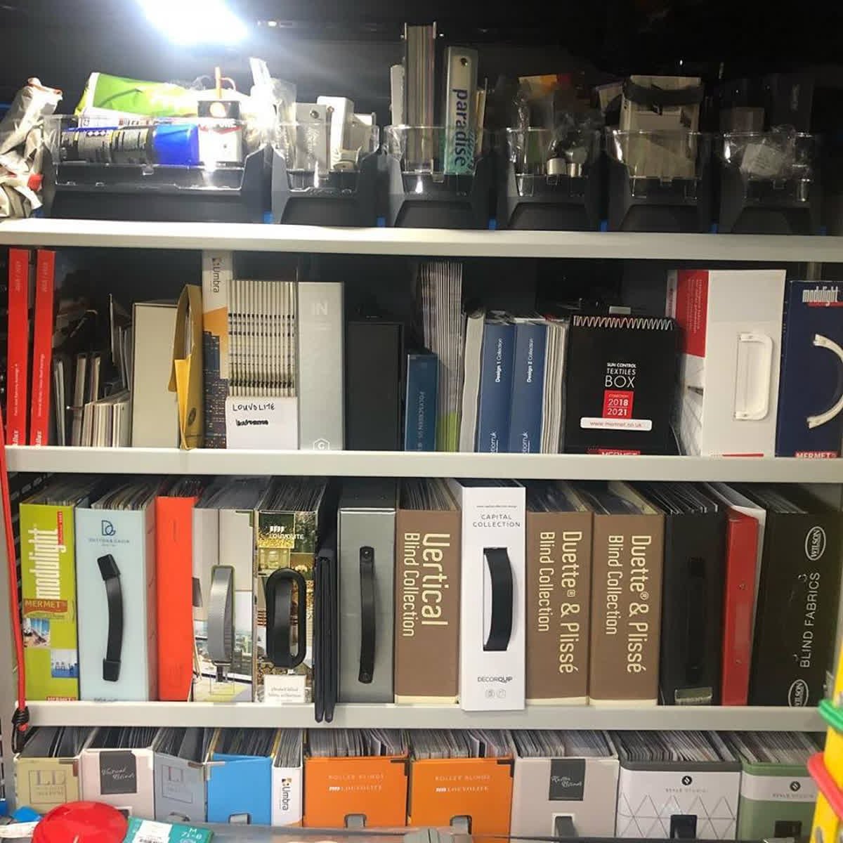 "Mark was extremely helpful," was the feedback from Tim at Powell Blinds to our recent customer survey.

We racked Tim's van out so that he can use it as a mobile showroom. Mark popped back to see it in use.

How well organised is this?

#trades #interiordesign