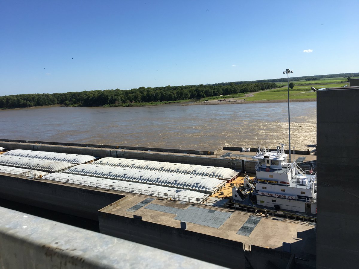 RodneyDavis's tweet photo. Joined my friend @RepBost to tour the Mel Price Lock and Dam on the Mississippi River yesterday with @SecretarySonny and @USACEHQ head R.D. James. We talked about the importance of investing in our inland waterways system to get American products out into the global marketplace. https://t.co/iMNzQ7GUAB