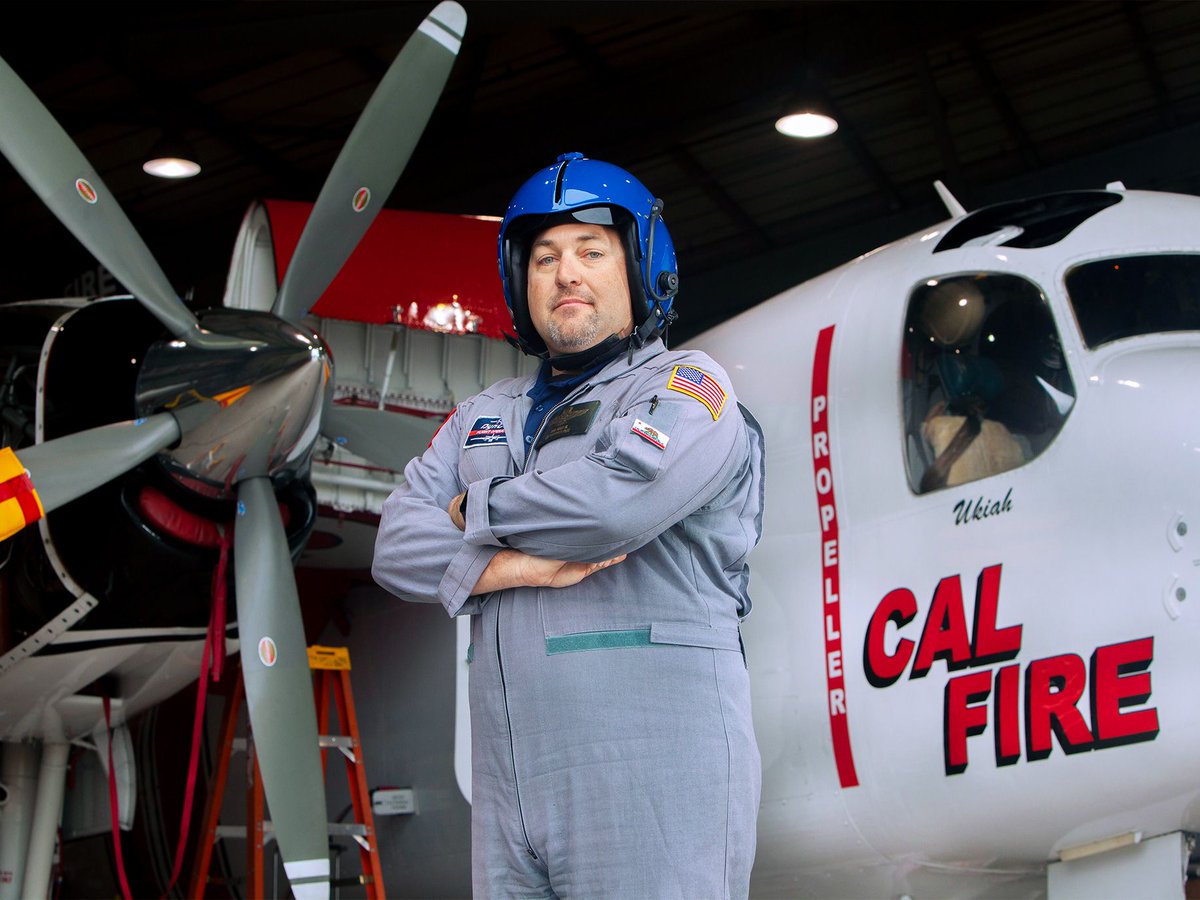 AltaJournal's tweet image. In the age of the #megafire, #California first responders face ever-evolving challenges. @bonnietsui takes us on a close-to-home journey with some of the men and women of @CAL_FIRE's aerial firefighting fleet: buff.ly/2zkSQhW #wildfire