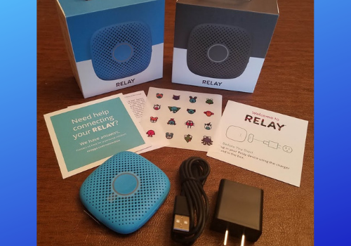 MacKidSBirmingh's tweet photo. ON SALE NOW! Relay, a screen-free communication device for kids is #theperfectway to keep in touch. Read our review on the site now (https://t.co/kJTRjNvtlX), plus get 40% off! 
@relay_go
 #ad #momlife #dadlife #bhammom #bhamdad #bhammoms #backtoschool #firstdayofschool #mackid https://t.co/wazgGDoJUS