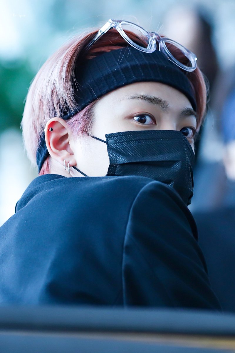 eclipse_1107's tweet image. 190806 ICN

#호주에서도홍중이와

#ATEEZ #HONGJOONG #에이티즈 #홍중 #ATEEZinAUSTRALIA