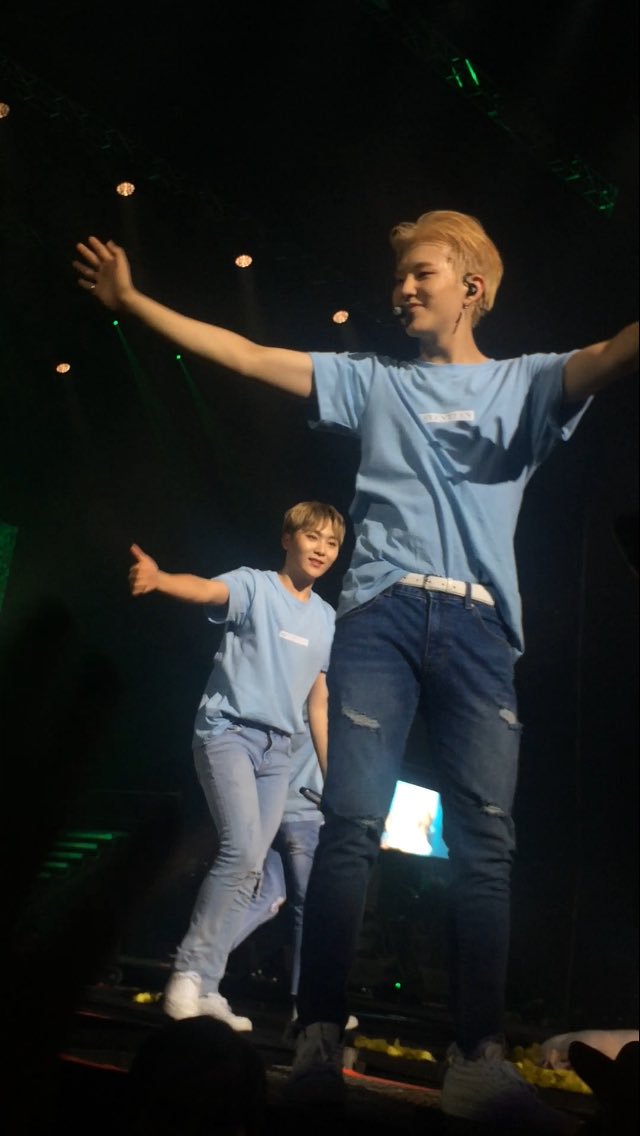 17HoshiChile's tweet photo. [💎 • 170829] Recuerdos del #SEVENTEEN 《Diamond Edge》en Chile🇨🇱. 👑

#세븐틴 #호시 #DiamondEdgeinCHILE
cr. trascendencia https://t.co/8RsKQPUZga