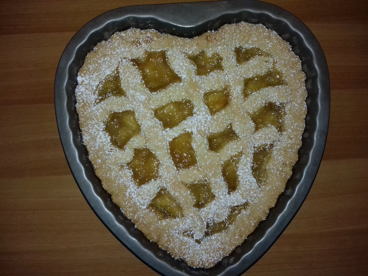Ester Luciani On Twitter Crostata A Cuore Con Marmellata Di Limoni E Zenzero