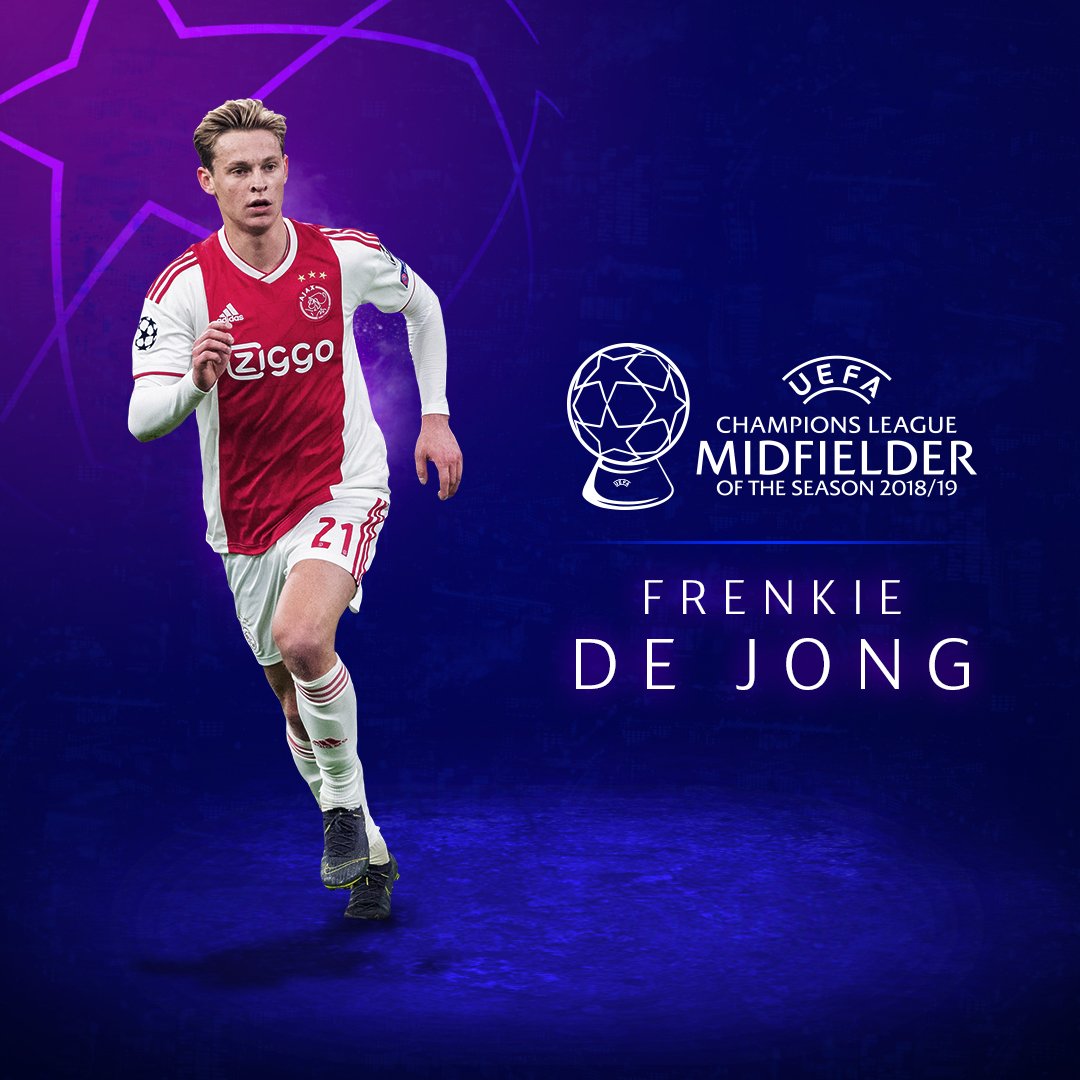 CrownFMOnitsha_'s tweet photo. Frenkie De Jong is recognised for his performances as the UEFA Midfielder of the Season. #UCLdraw

#Drive947 | w. @IFEontheMIC https://t.co/dDr66p4tKF