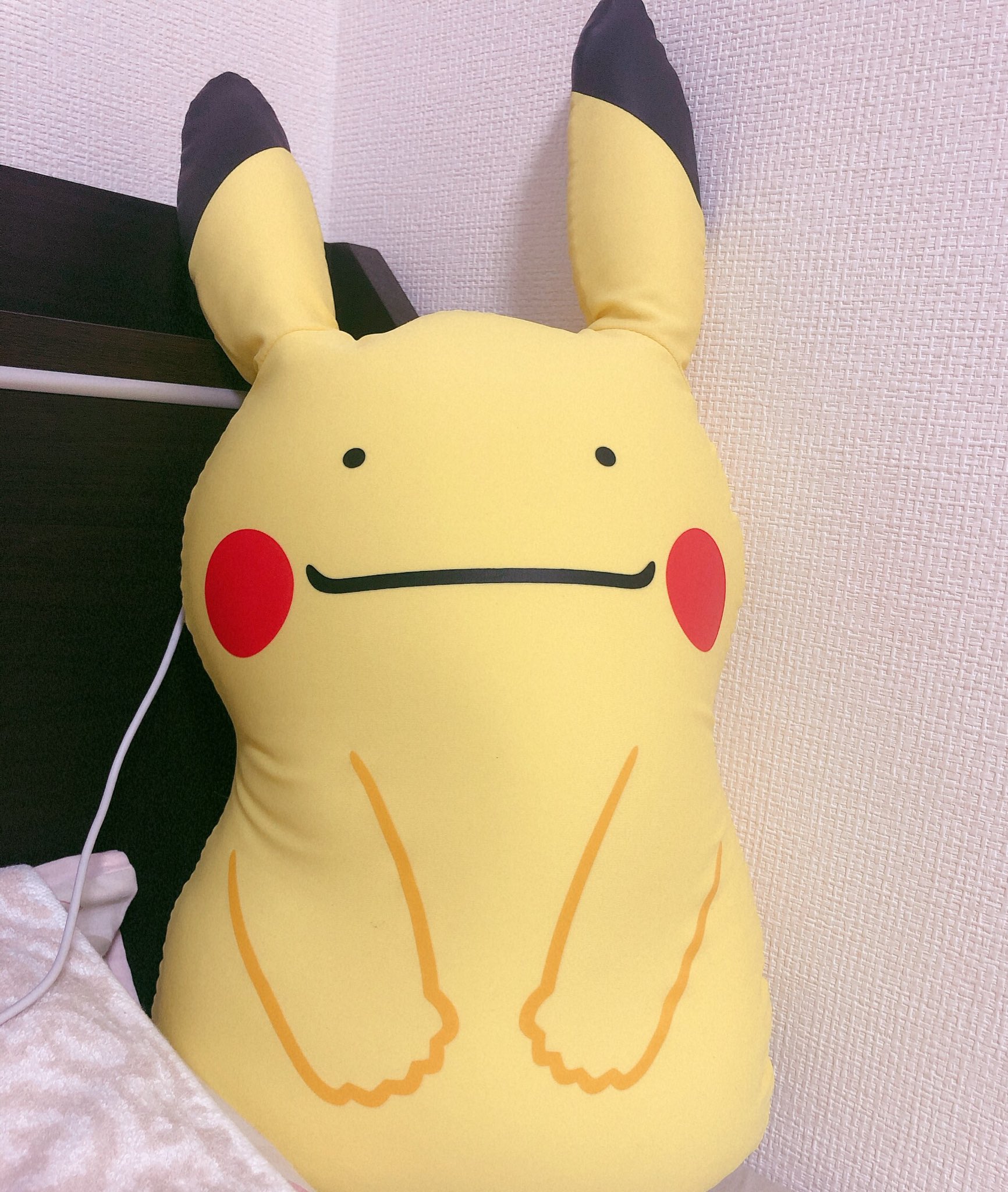 滝沢頼子 Hoppin Ceo バンガロール うちにいるメタピカちゃん 私ヌオーだけでなくメタモンにも顔似てる から 私と結構親和性あるかなとおもってる なんだそれ ピカチュウに変身してるメタモンらしい というわけで顔面はメタモン ピカチュウが