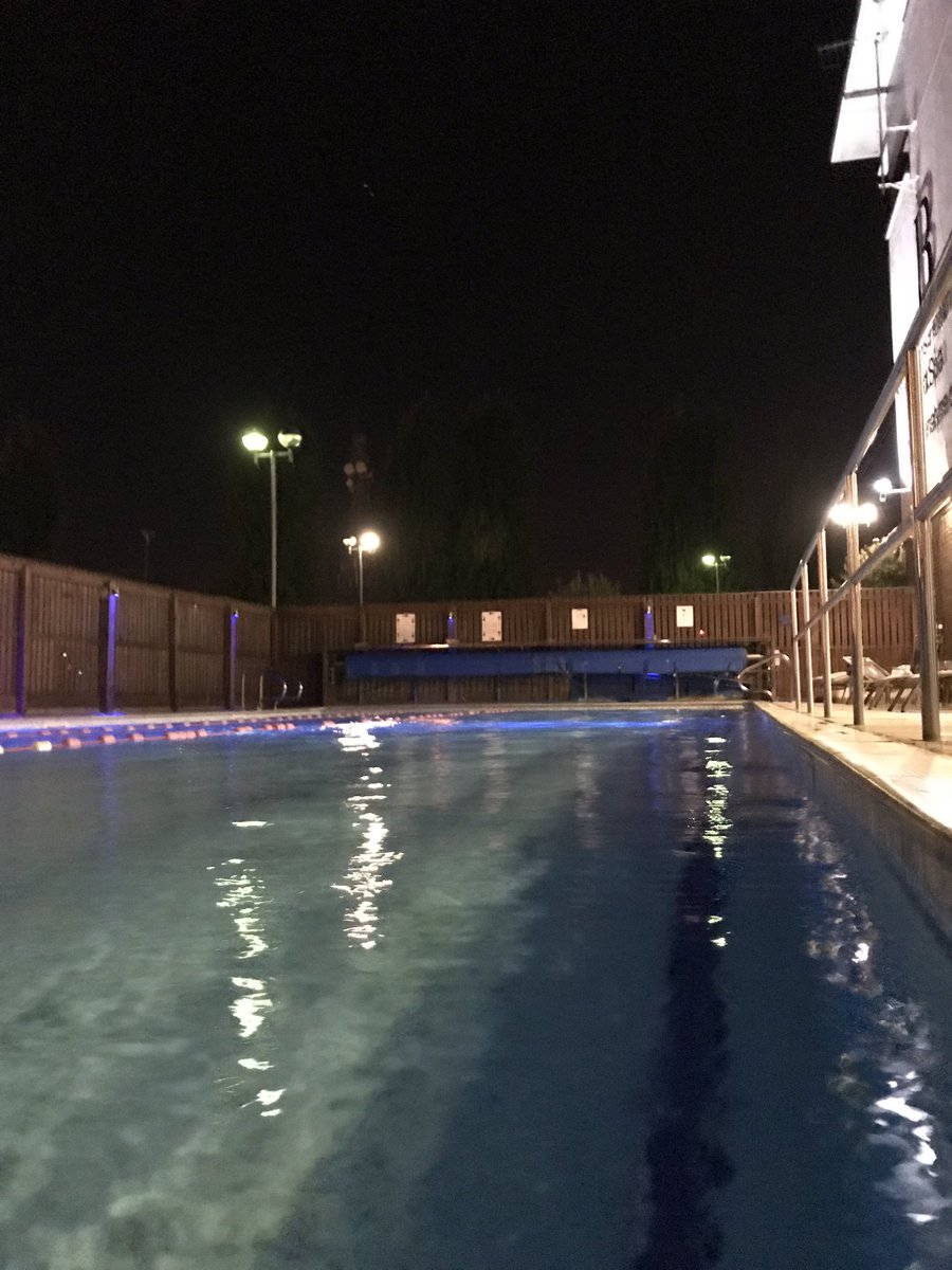 Cheeky little moonlight swim anybody?? <a href="/Bannatyne/">The Bannatyne Group</a>