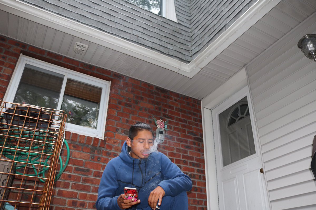 Lex Senpai tweet media