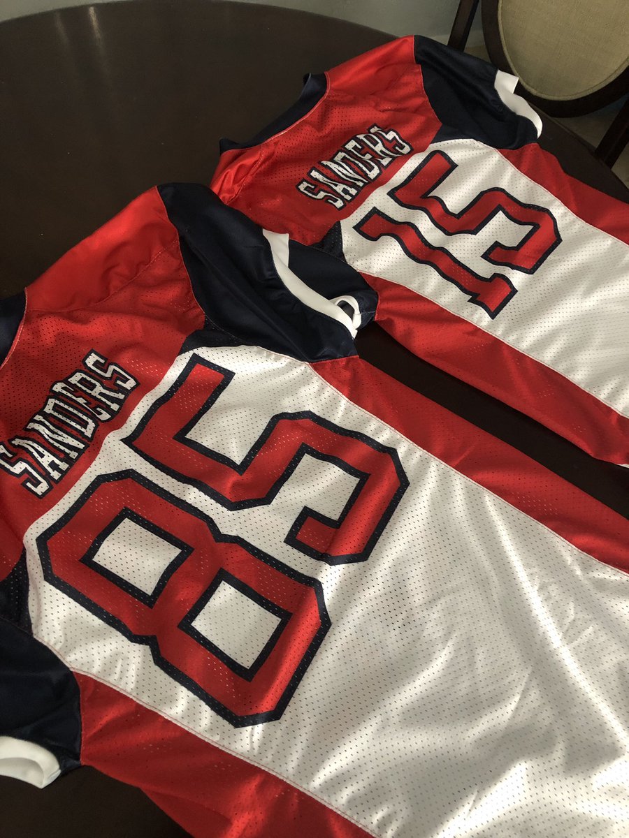 JrFightingIrish's tweet photo. Jr. Titan Jerseys are in and ready for game day!!! #BuildingTheA #TitanUp #JrTitans #FutureAHS #GameWeek https://t.co/FVF7kbMhxU