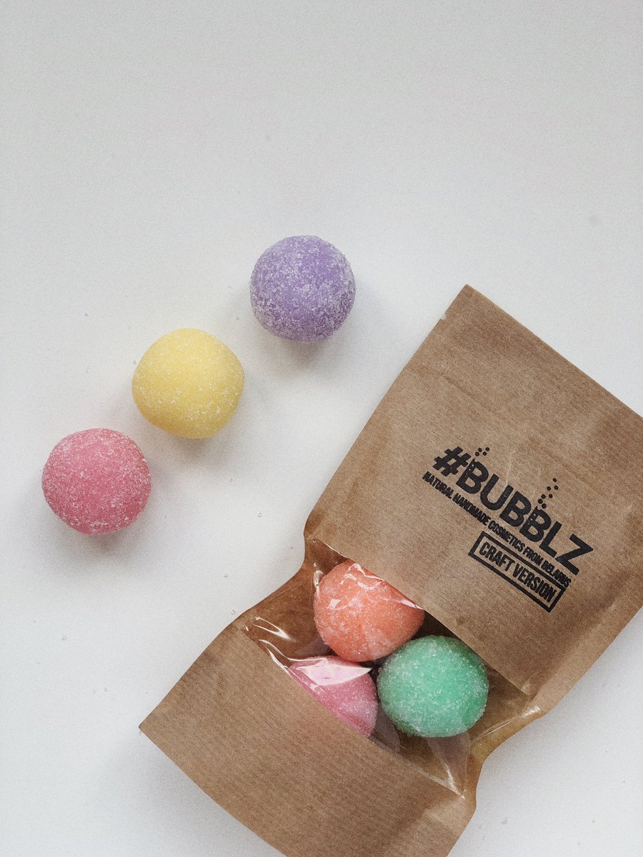 bubblz_by's tweet photo. на скидке дня у нас скраб сахарный. сделанный полностью вручную. Три колобка обойдутся всего-то 4р #bubblz https://t.co/HX7PFrgG8R