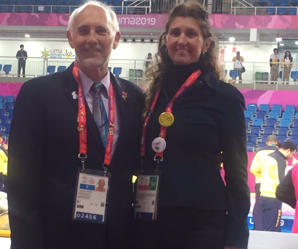 cometto_laura's tweet image. Flamante #Vicepresidenta  de la #PVPA 😱más y más para hacer #voleibolsentado #lima2019 @flacagonzalez70 @frey_13 @Flacarequi @arrobamonti @MelisaAngles