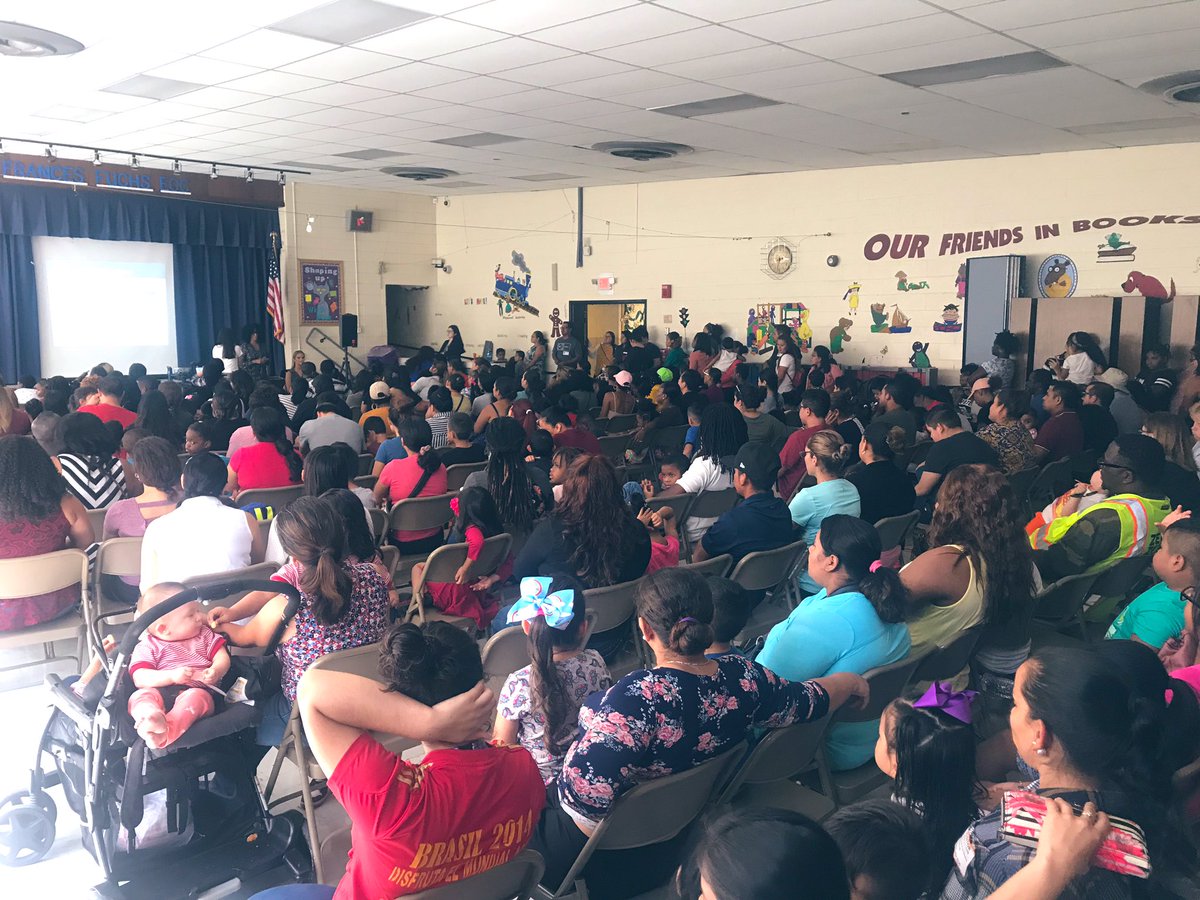 myeatingproject's tweet photo. Today was PreK orientation β
We definitely had a full house! Excited to get to meet & work with all of our new & old families this school year. Looking forward to #1stdayofschool @FrancesFuchsECC #PGCPSProud #PrekOrientation #mdschools https://t.co/Nz7n77hGr3