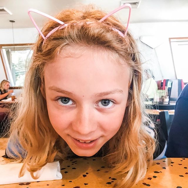 Ramona_Rice's tweet photo. Seriously how can I even. This girl is my heart for sure. #addisonjoy #tinyhuman #middleschooler https://t.co/SOj9Wc5YxS https://t.co/iAWbujGJ5d