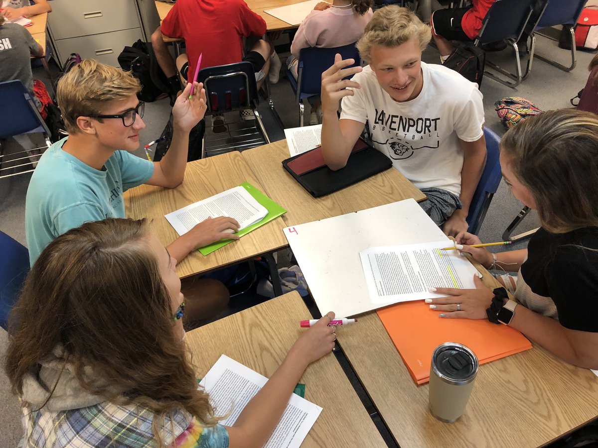 TroyUngrey's tweet photo. Day 2 #harvardcasestudy A great day in the classroom! My #grandvillebulldog students made great strides embracing, participating and learning a ton through this method! Day 3 wrap up coming Tuesday for the first of 4 landmark Supreme Court cases this year! Go #Dawgs! https://t.co/kdV5XUogkS