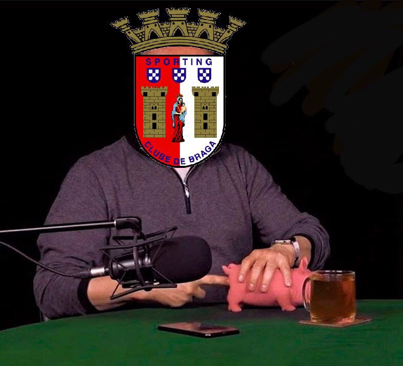 EDKAKVHWsAAX8xG?format=jpg&name=900x900