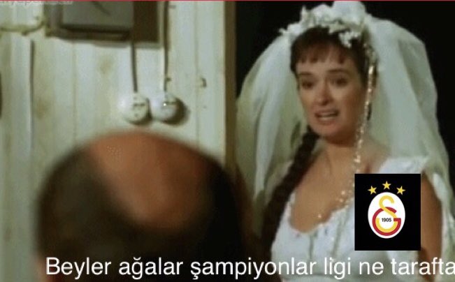 feber1907's tweet photo. Galatasaray yolu bulmaya çalışıyor adafsghfdh #SampiyonlarLigi https://t.co/3wrCM8yy9r