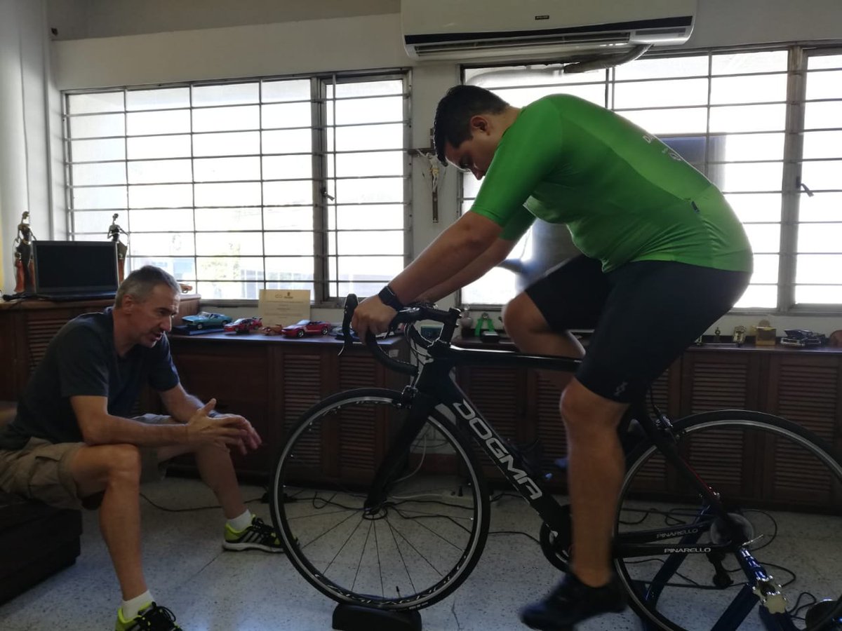 Trabajamos con todo el profesionalismo de <a href="/CarlosRpo_MP/">Carlos_Restrepo_MP</a> para brindar la mejor asesoría a nuestros clientes. El turno fue para Alejandro Cifuentes a quien le realizamos prueba de lactato y de fuerza. 
.
.
Contáctanos
.
.
📱📱 3013541682