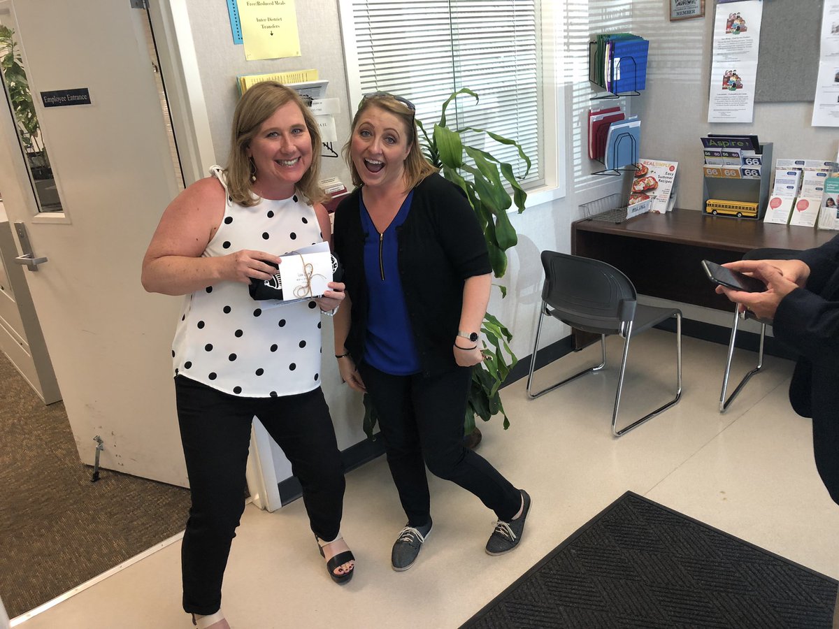 Returning #RoosterFellowship alums from Windsor High will spread to three classrooms this year! Can’t wait to learn from this veteran team! <a href="/jprogulske/">Jessica Progulske</a> @billions_inst