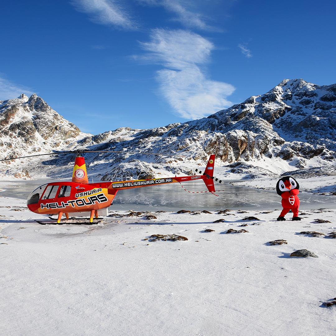 Con <a href="/HeliUshuaia/">Heliushuaia</a> volé hasta un lugar muy, muy lejano 🚁🔝

#SoyUsupin #MásAlláDeTuImaginación