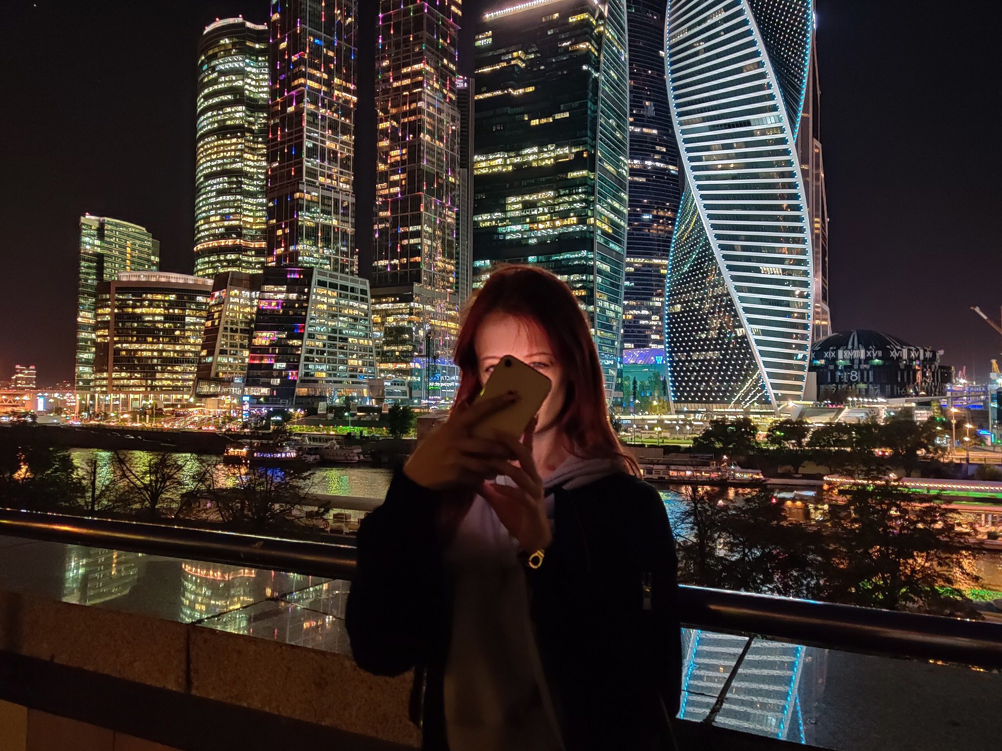 освободили его где нужно фотографироваться с москва сити нас