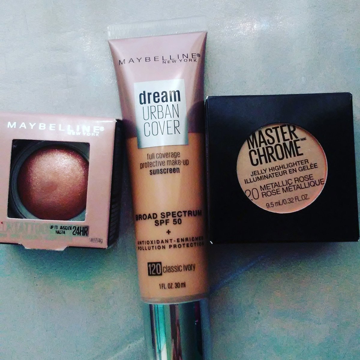 lovelyduverney's tweet photo. New #Maybelline goodies. ❤ https://t.co/U8wUeevMiX