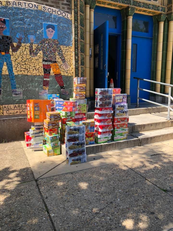 CosmoCompanies's tweet image. Cosmo Cares had a great day today hitting the supermarket for the pantry project at Clara Barton Elementary school in Philadelphia! #CosmoCares #PantryProject @PHLschools